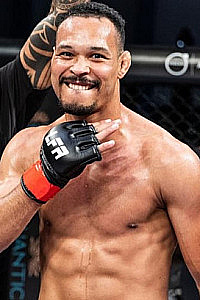 Anderson 'Buzika' Ferreira